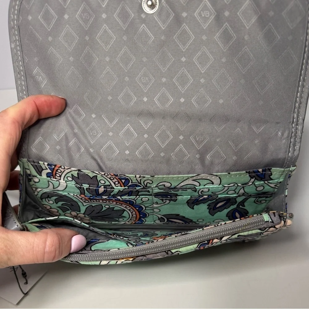 New with tags Vera Bradley wallet